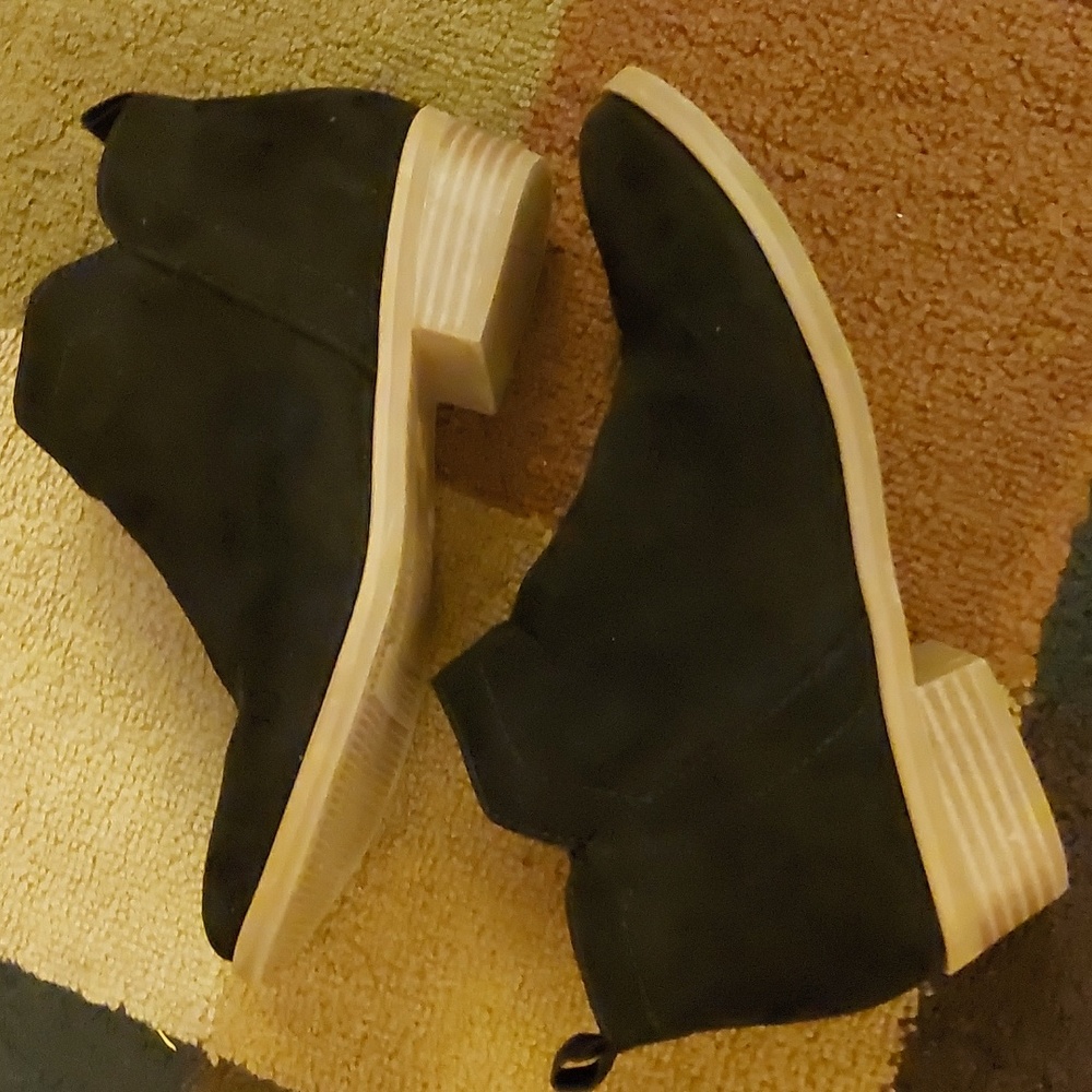 Ankle boots